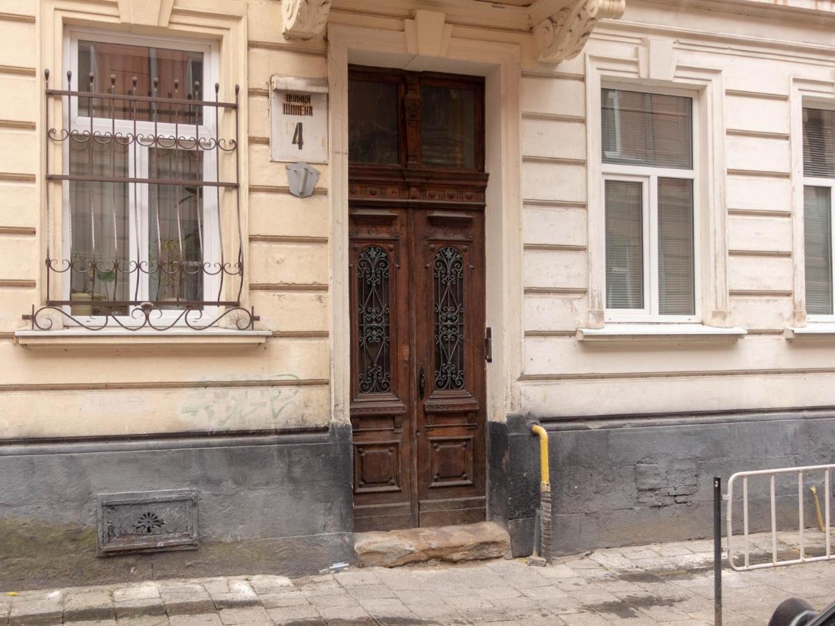 Lviv Suites At Shopena St. 4 Экстерьер фото